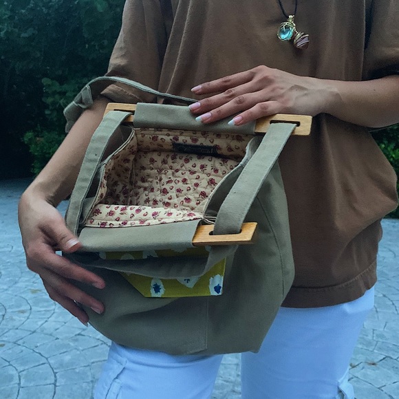 Customized Bag - Picture 1 of 4